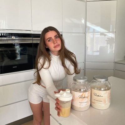 Rasvaa polttava proteiinijauhe